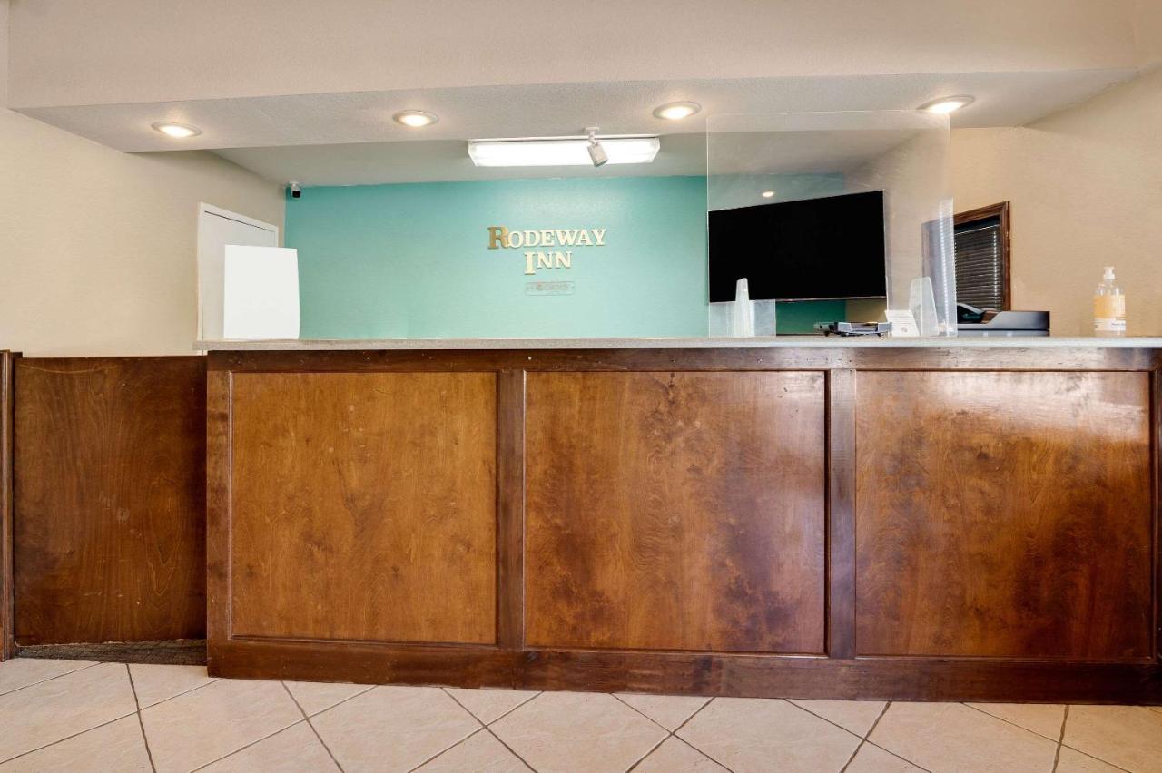 Rodeway Inn Sandersville Ngoại thất bức ảnh